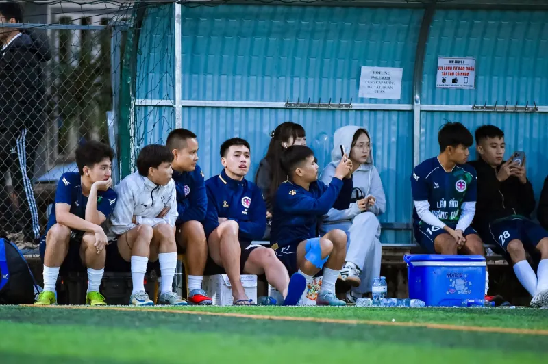 Sitting Doesn't Mean Stagnant: How Bench Players Become the Clutch Weapon Every Team Needs